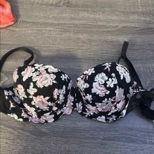 PINK bra 32dd